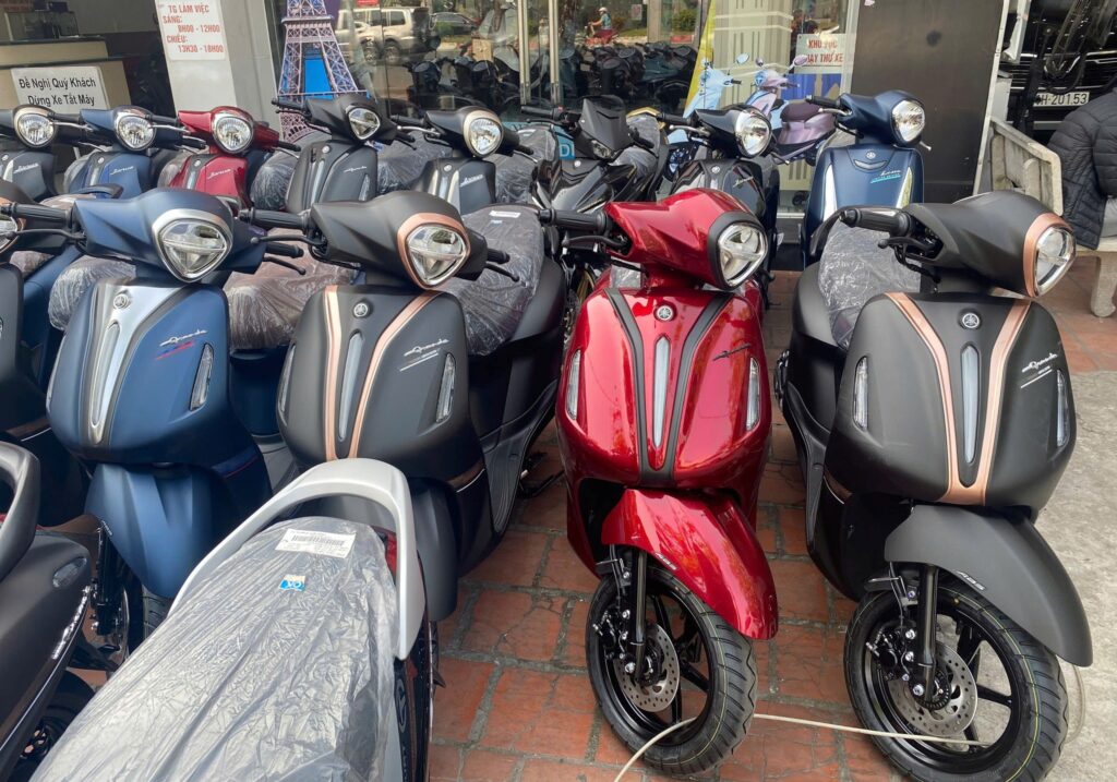 Giá xe Yamaha Grande 2025 bao nhiêu?