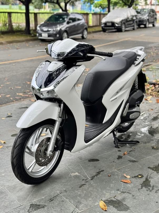 Có nên mua trả góp tại Đại lý xe Honda Sh 160i không?