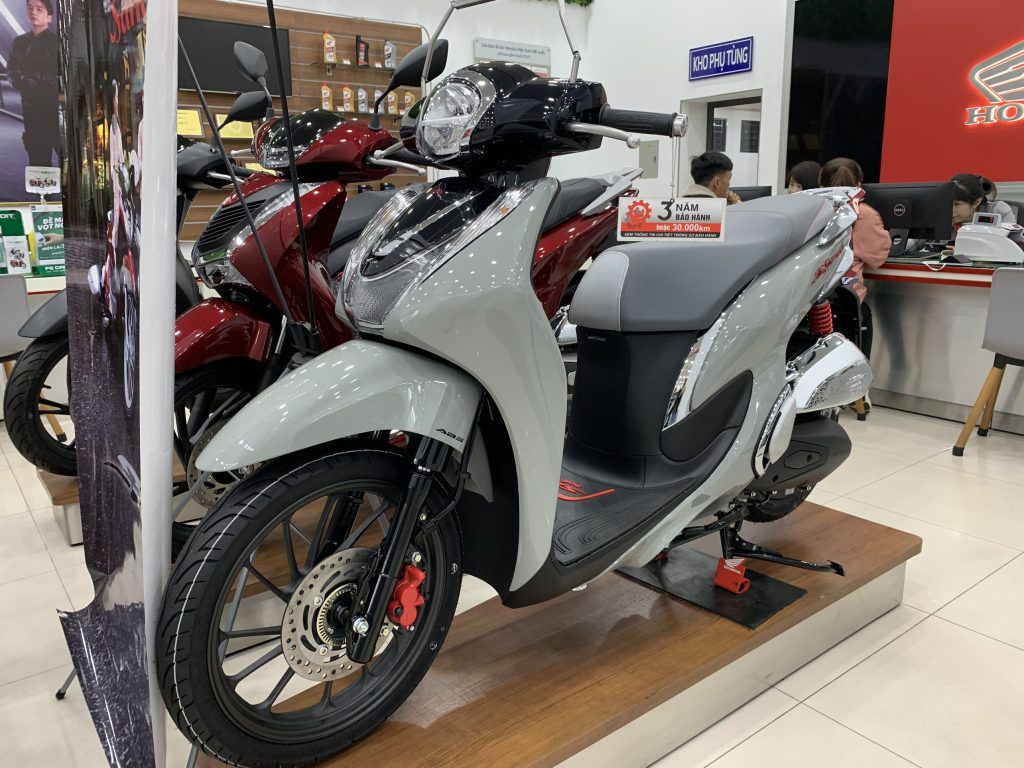 Mẹo chọn Cửa hàng xe máy Honda Bình Tân chính hãng giá tốt