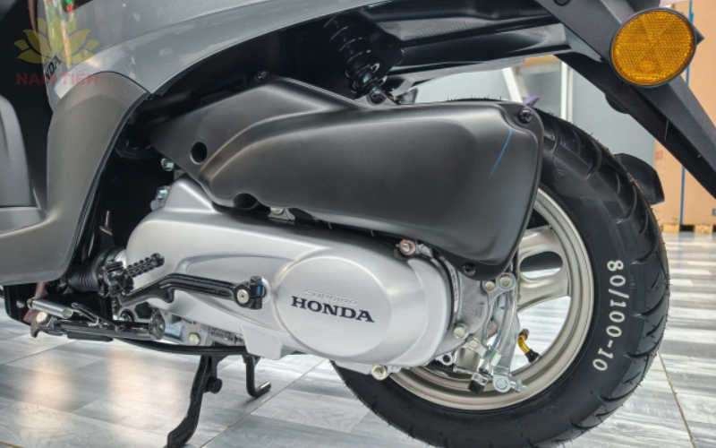 HONDA TODAY NHẬP KHẨU 50CCđược trang bị động cơ 4 thì, xi-lanh đơn 50cc