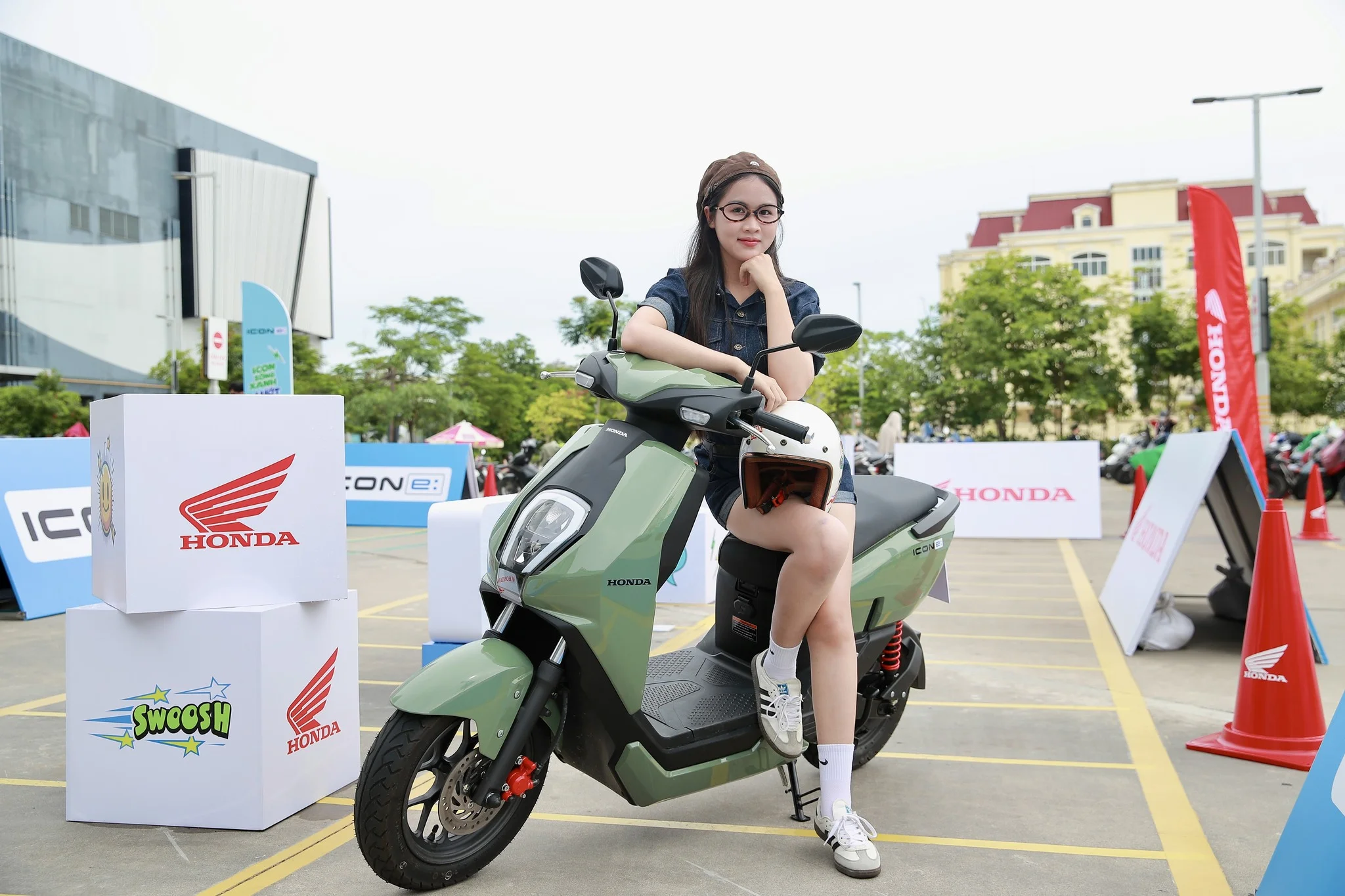 Vì sao dân văn phòng nên chọn xe máy điện?