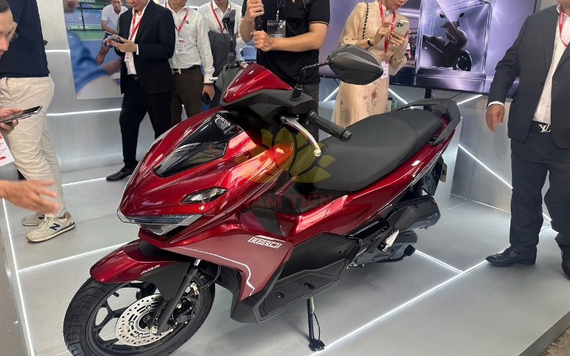 So sánh giá bán xe Air Blade 2026 và 2025 chênh bao nhiêu?
