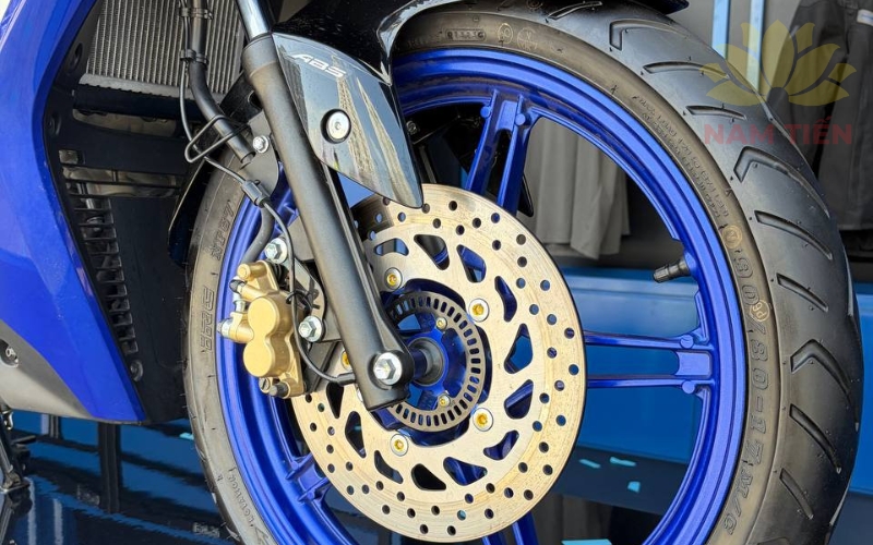 hệ thống TCS (Traction Control System)