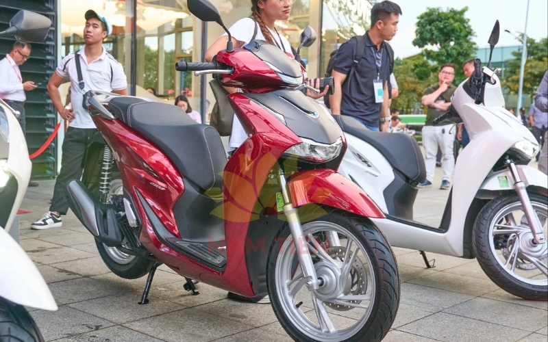 Tiêu chí chọn Cửa hàng xe máy Honda SH 160 chính hãng