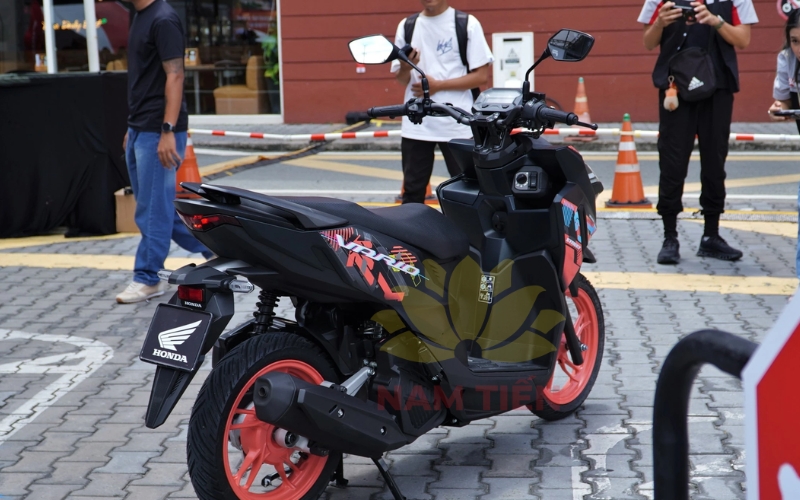 Giá lăn bánh xe Honda Vario 125 2027 mới nhất hôm nay