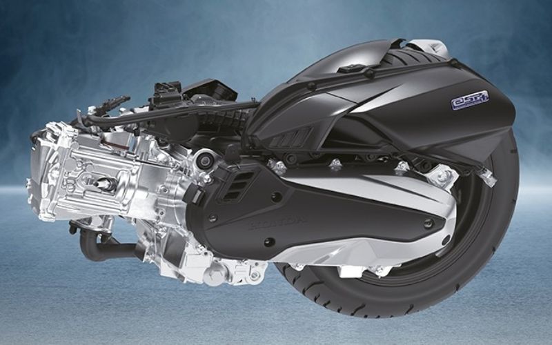 Honda PCX 160 2027 sử dụng động cơ SOHC 4 van, xi-lanh đơn, làm mát bằng dung dịch, dung tích 157 cc.