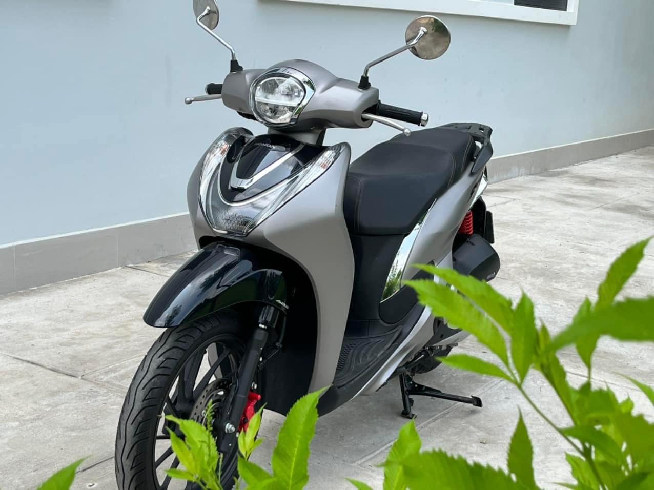 Honda-SH-Mode-ABS-2023-dac-biet 