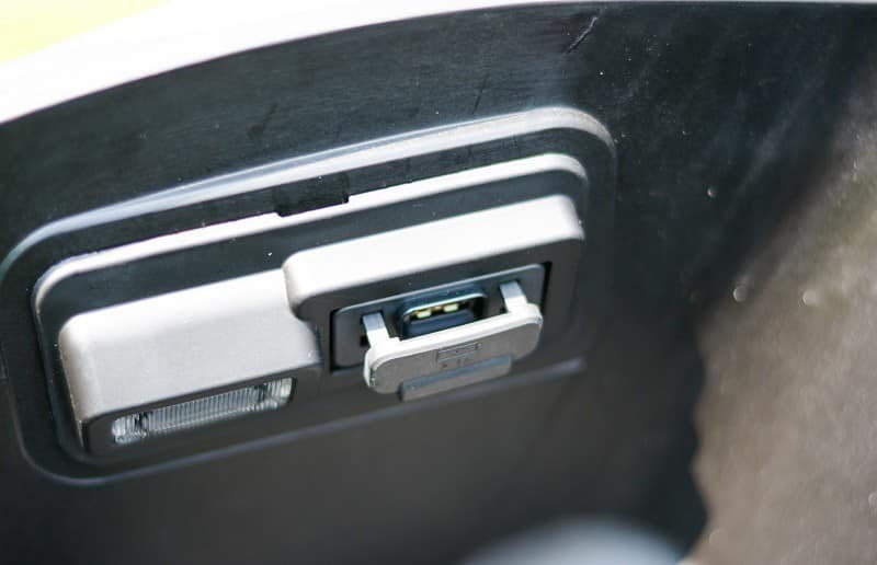 cong-sac-usb-air-blade-160-2025-the-thao