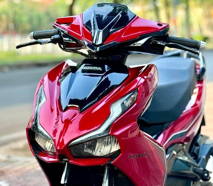 cum-den-led-dau-xe-air-blade-125-2025-tieu-chuan