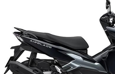 duoi-xe-air-blade-125-2025-tieu-chuan