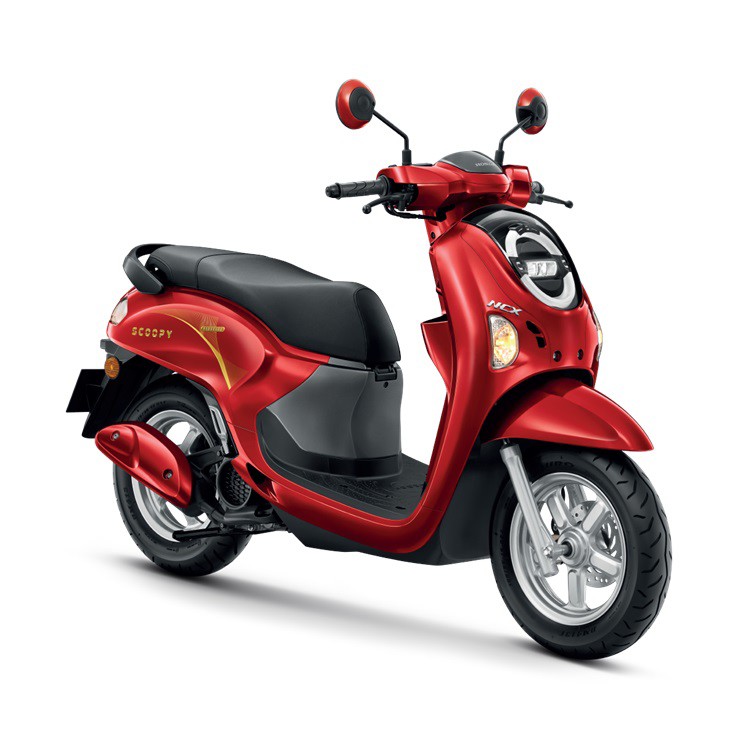Tại Xemaynamtien.com có bán xe Honda Scoopy 2025 trả góp không?