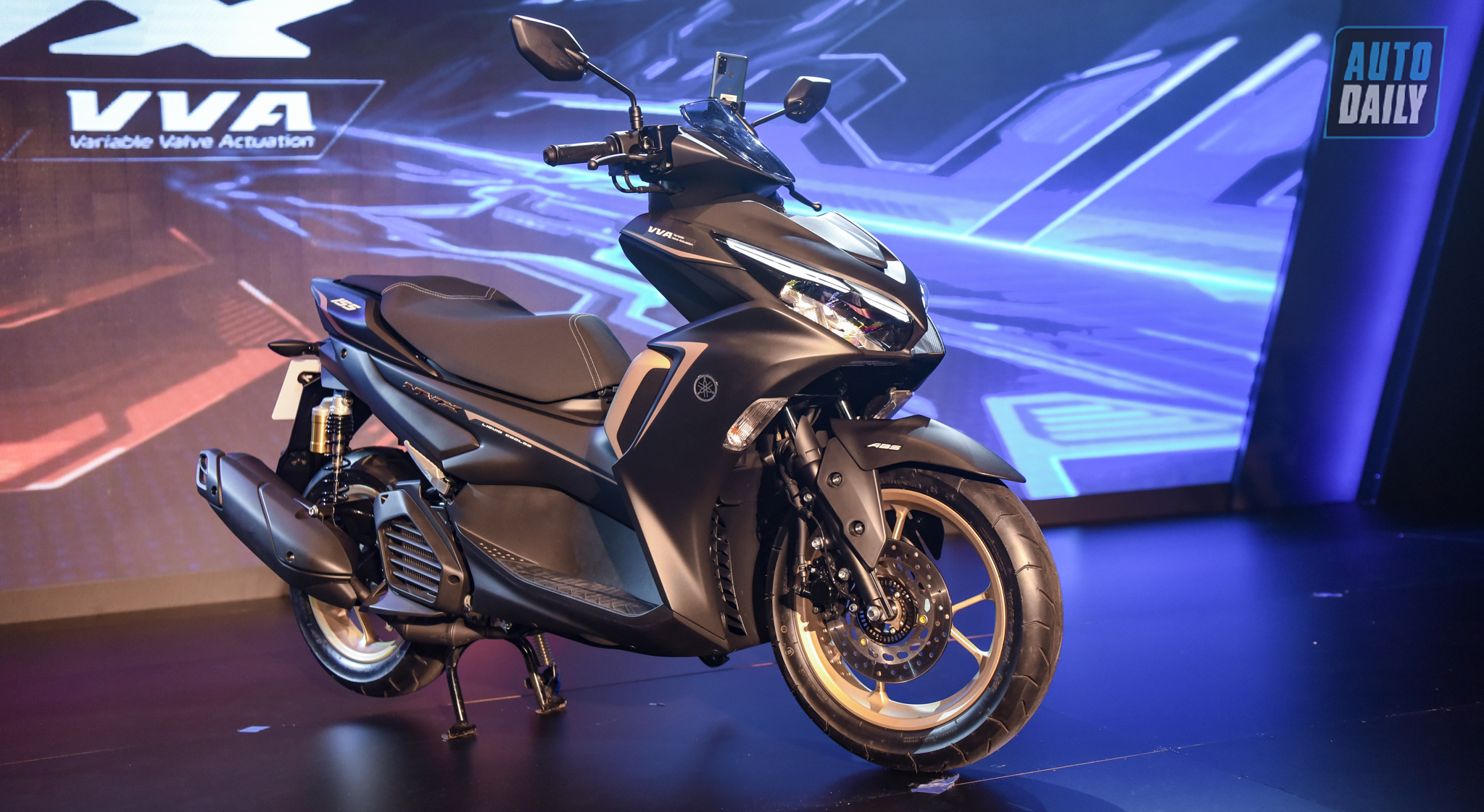 gioi-thieu-chung-ve-yamaha-nvx-155-vva